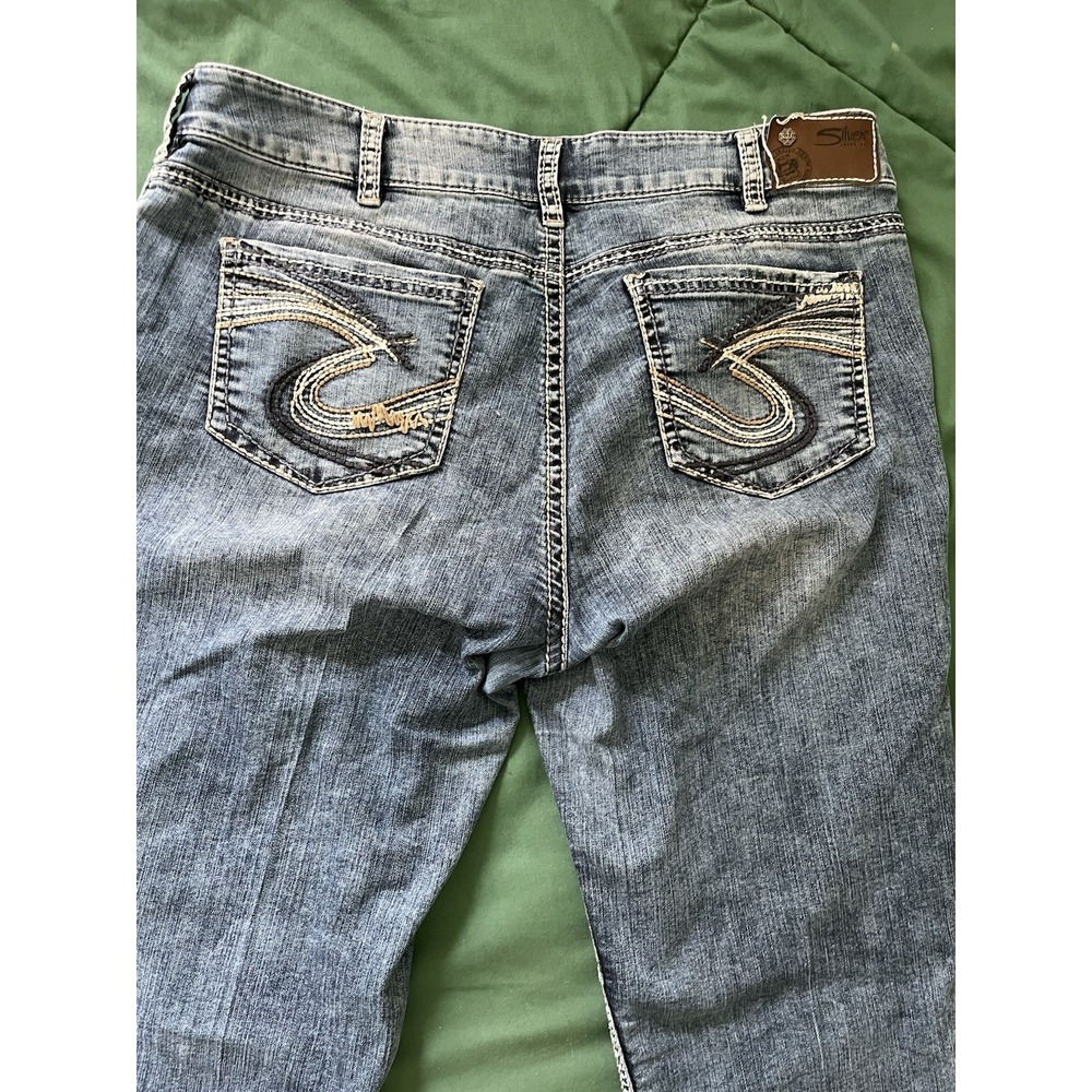 Silver Jeans Co Berkley Straight Leg Jeans Medium Wash Blue Denim Sz 18